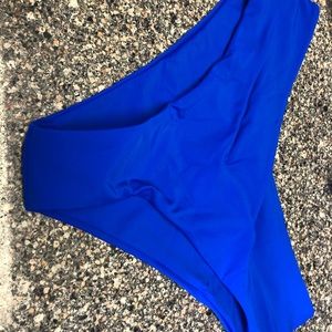 Mid-rise slightly cheeky bottoms